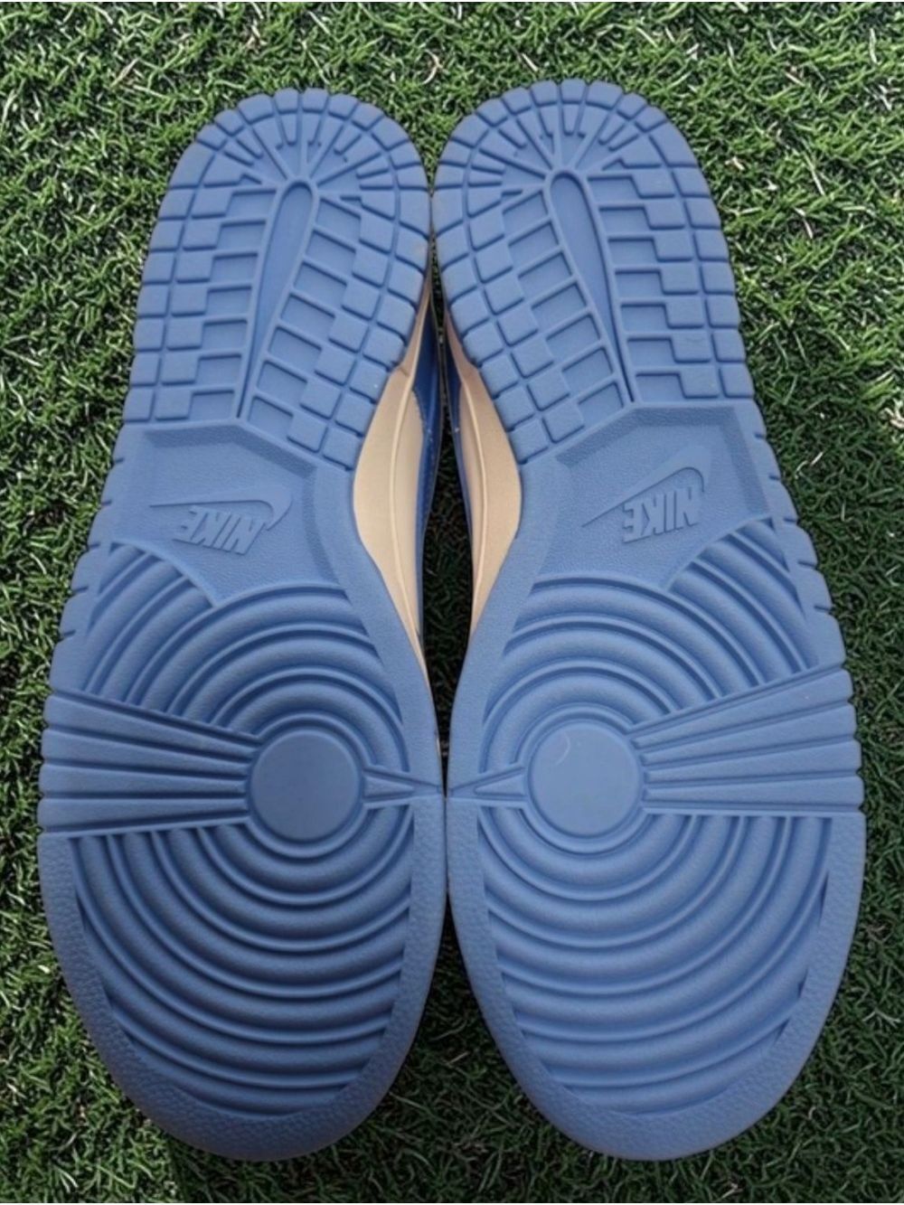 Authentic Nike Dunk Low UNC 2021 Sz 12 New - Picture 6 of 6